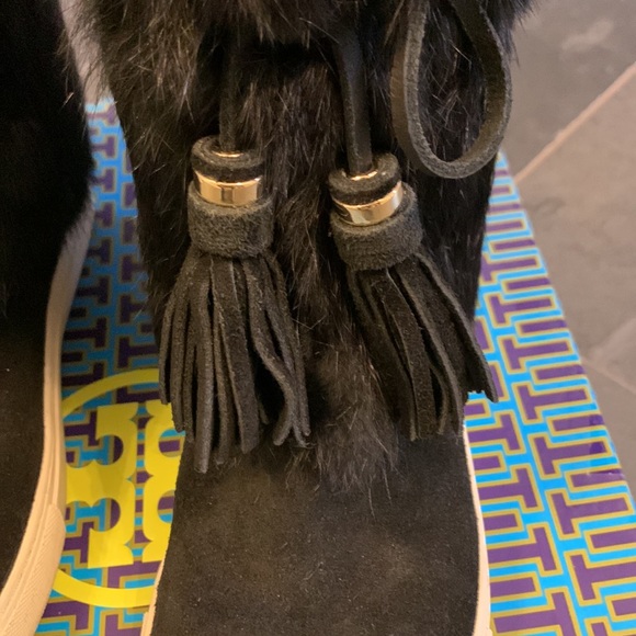 Tory Burch Boots - Picture 3 of 9